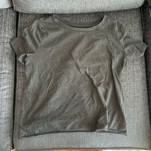 EUC art class army green T-shirt